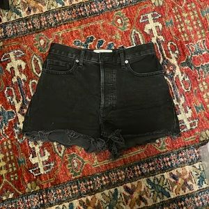 everlane black cheeky shorts